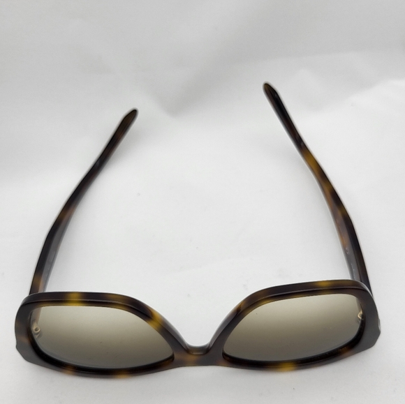 Salvatore Ferragamo SF894S Sunglasses - Picture 6 of 9